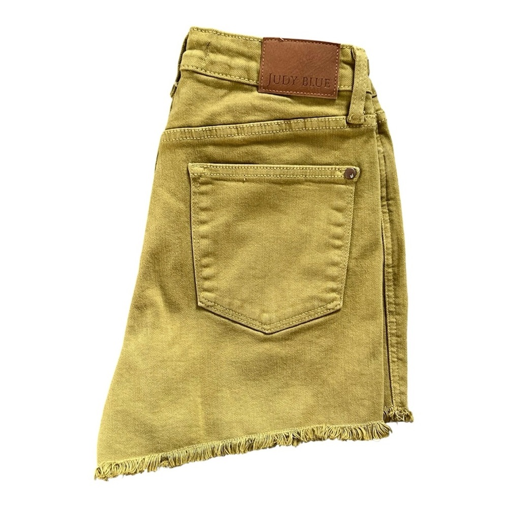 Judy Blue Mid Rise Frayed Hem Shorts Green Garment Dyed Size Medium - Picture 3 of 5